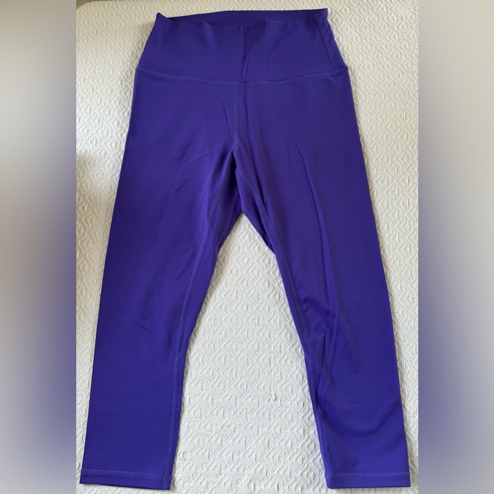Zyia Active Grape Purple Crop Leggings